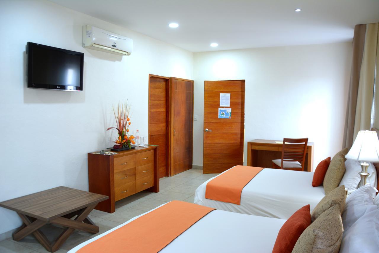 Hotel Victoria Lagos de Moreno Exterior photo